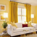 Love The Yellow Curtains On Yellow Walls. (con imágenes) | Sala de .