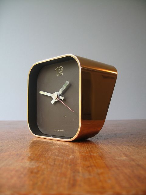 Stay on Time: Stylish Desk Clocks for Every Workspace