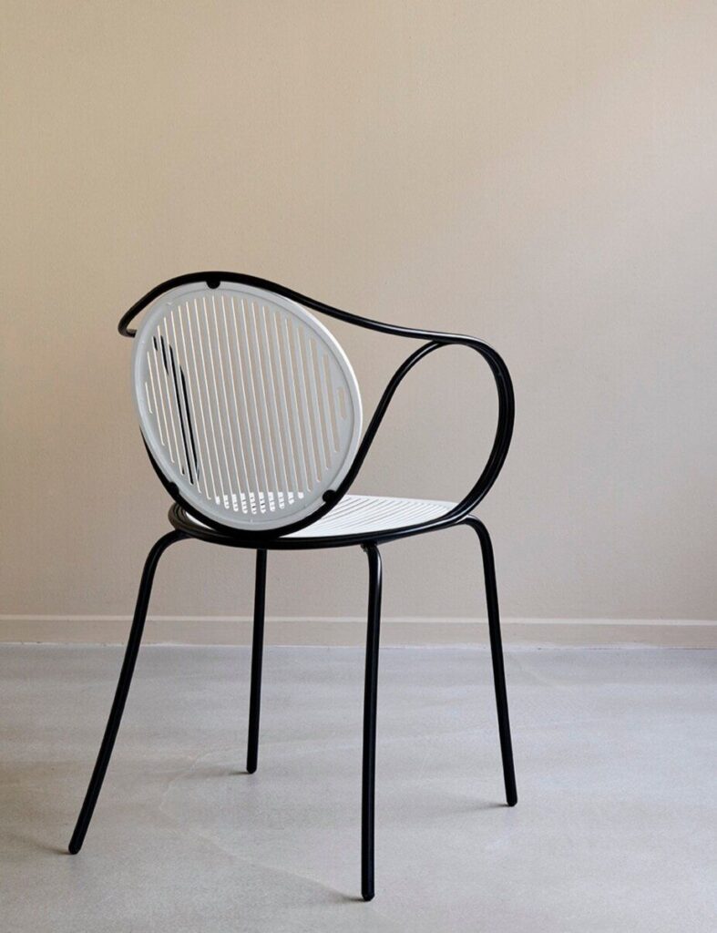1699558719_Metal-Chairs.jpg