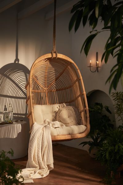Relax in Style with Chic Hanging Chairs for Every Space