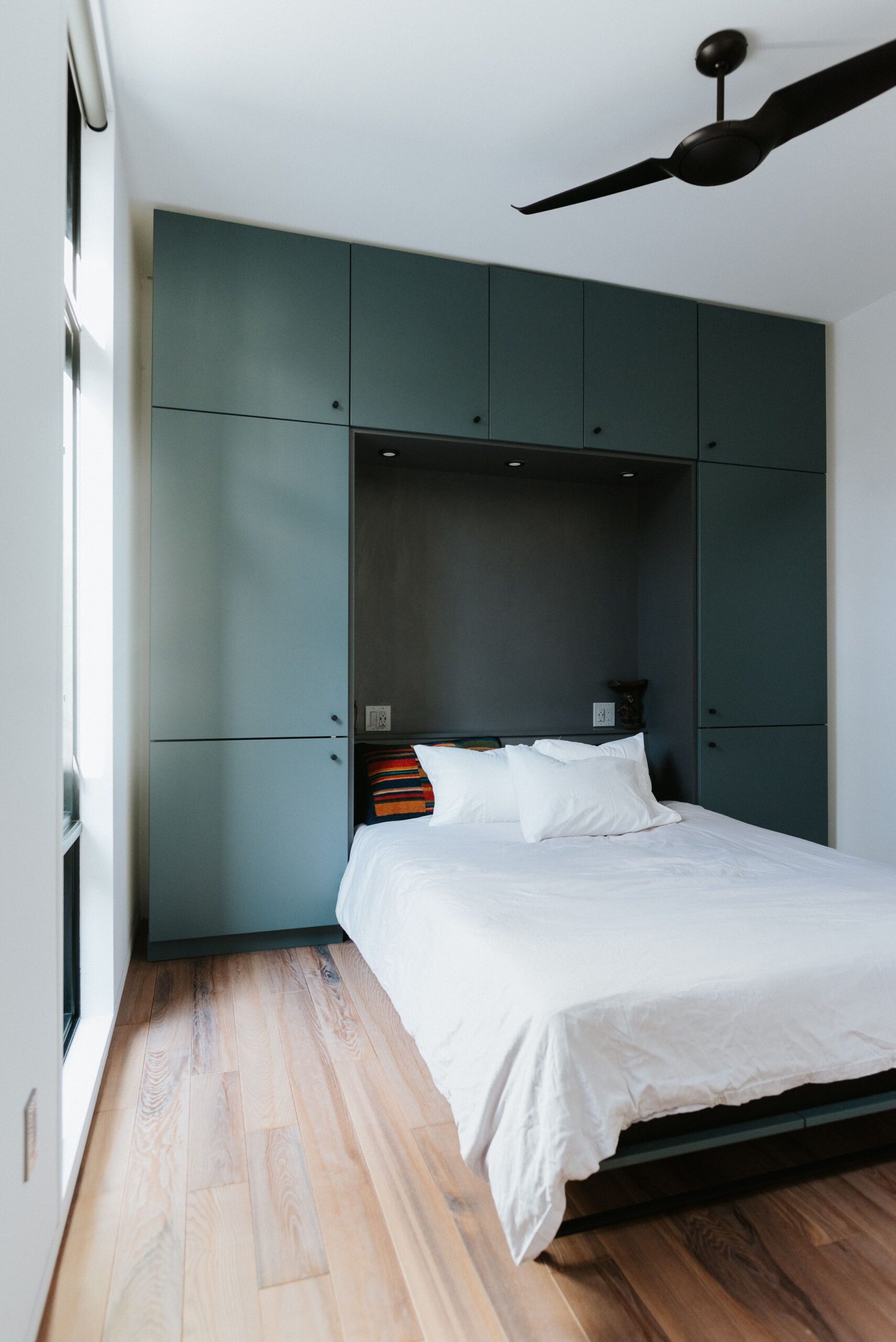 Space-Saving Solutions: Exploring Murphy Bed Designs