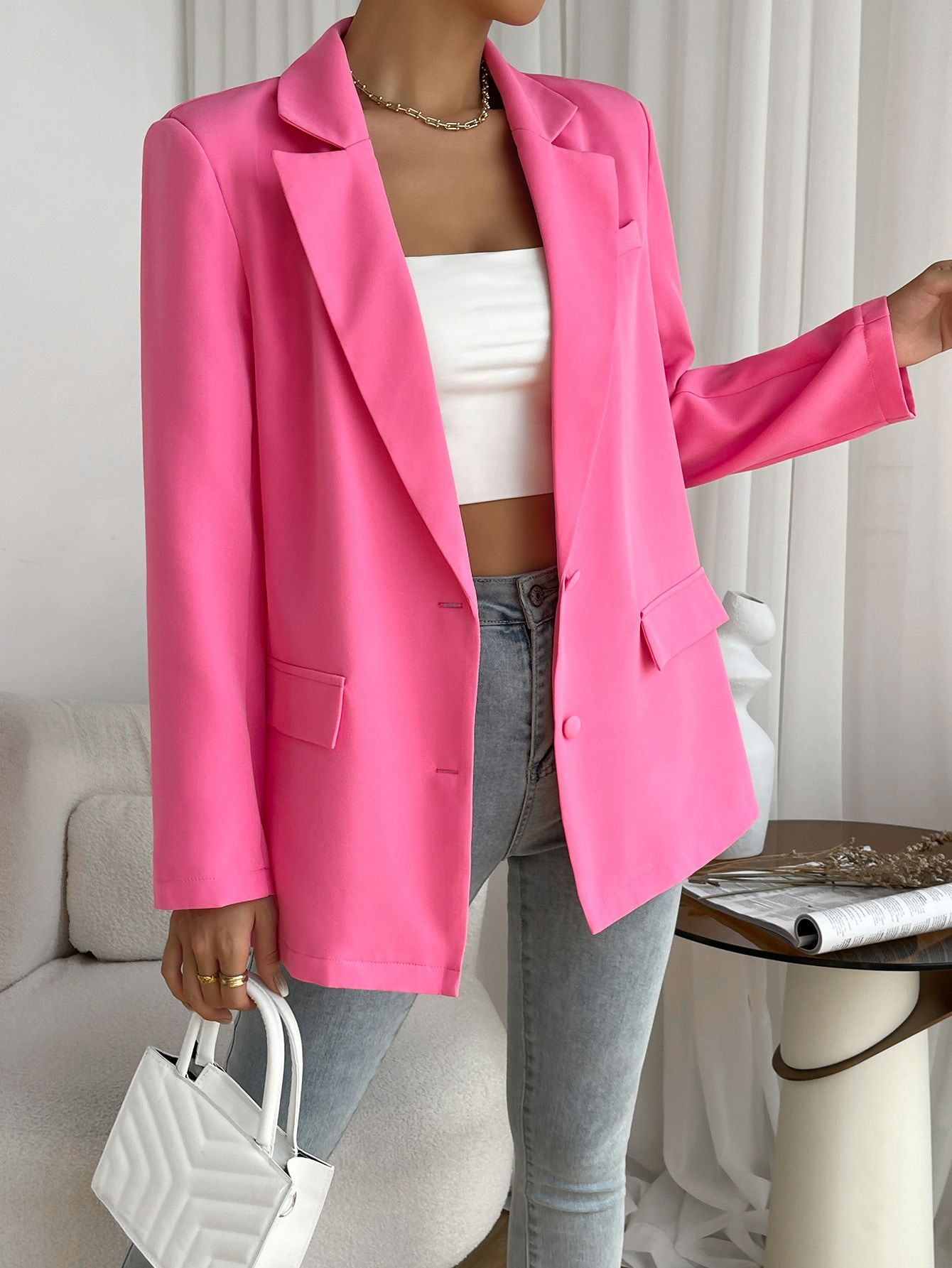 Pink Blazers: Adding a Pop of Color to Your Wardrobe