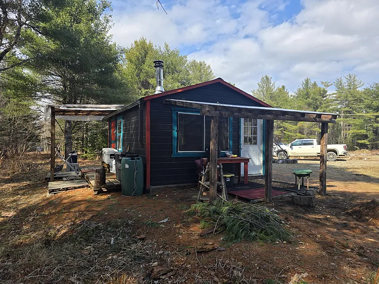 Self-Sufficient Living