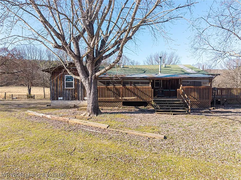 Expansive 41-Acre Lot with Mountain Scenery