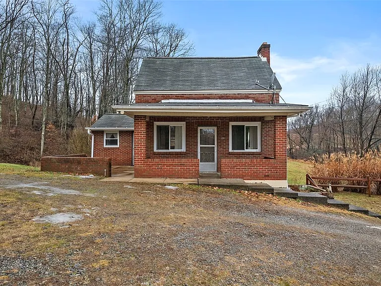 Outstanding 24.369-Acre Estate in Adams Twp: The Ideal Combination of Seclusion, Nature, and Opportunity.