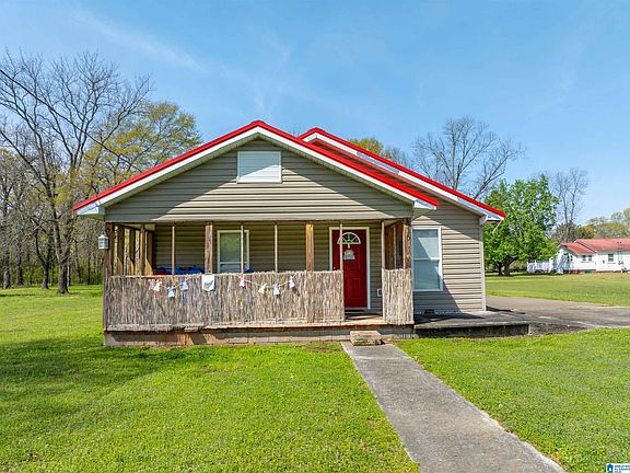 Charming Home Near JSU – Ideal Investment or Starter Home! $129,900