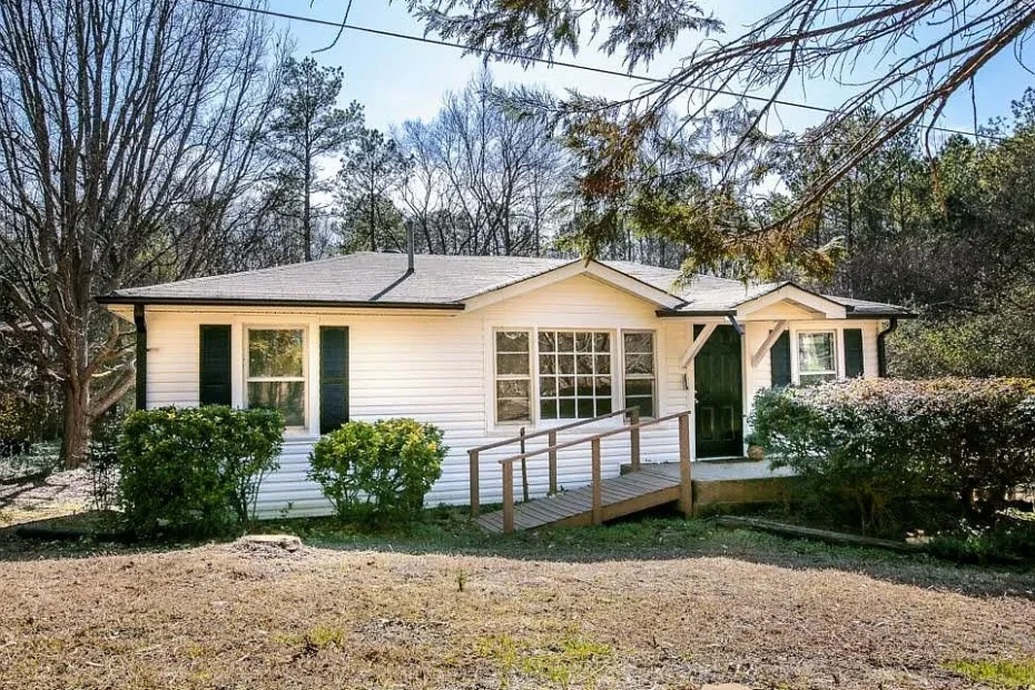 Updated 2-Bedroom, 1-Bath Home with Spacious Backyard! Priced at $199,900