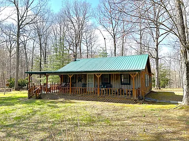 Charming Rustic 2-Bedroom Cabin Nestled on 34.5 Private Acres