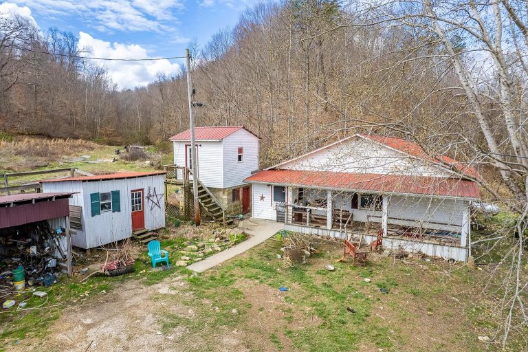 Charming 3-Bedroom Home on 60 Scenic Acres in West Liberty, KY