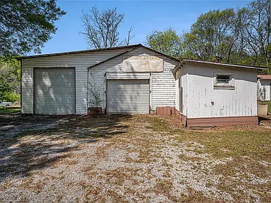 Timeless 1920s Cottage on 4.46 Peaceful Acres