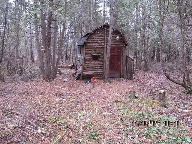 Exclusive 15+ Acre Property