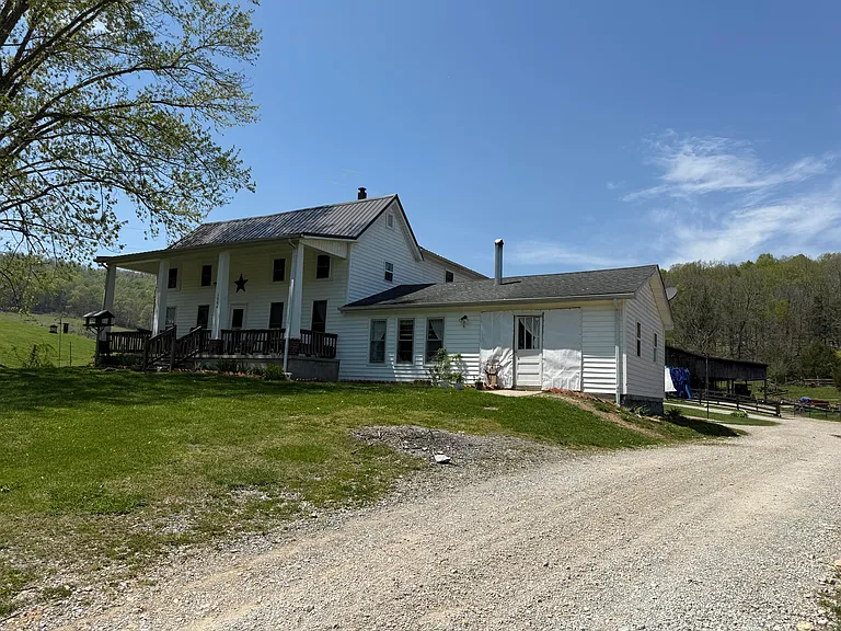 Ready-to-Use 115-Acre Land