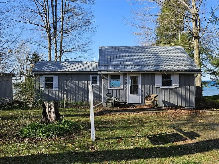 Your Perfect Waterfront Escape – Just $146,500