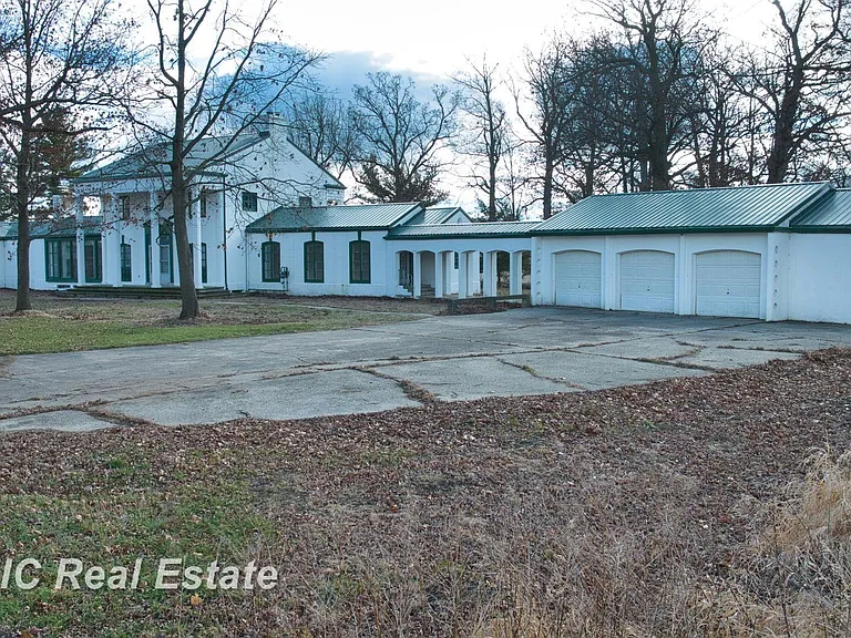 Majestic Southern Estate