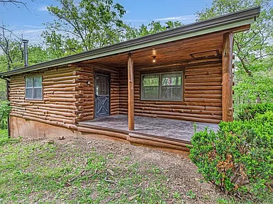 Tranquil Log Cabin Retreat