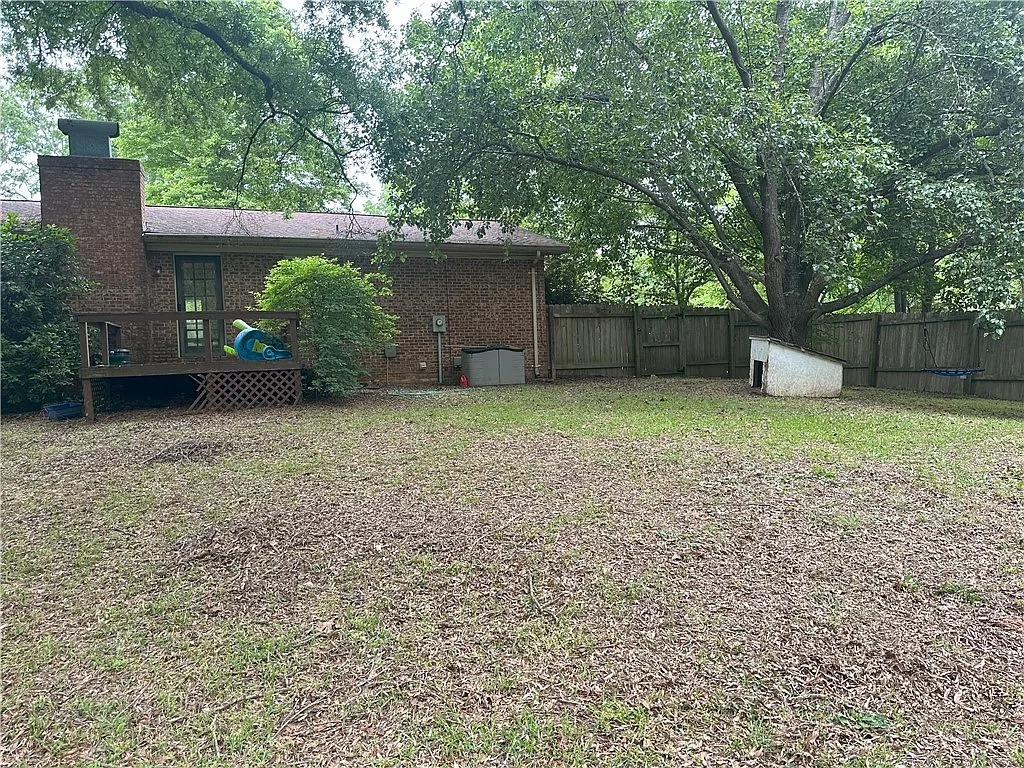Spacious Brick Home with 3 Bedrooms on 52 Private Acres – Greenwood, SC