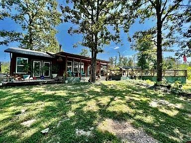 Cozy 3-Bedroom Retreat Surrounded by Woods and Wildlife