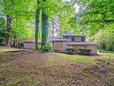 Updated 6-Bedroom Split-Level with 3 Baths & Expansive Outdoor Area – $175,000
