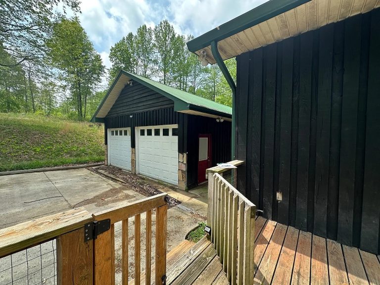 Private 2-Bedroom Home with Land for Sale in Waynesburg, Kentucky