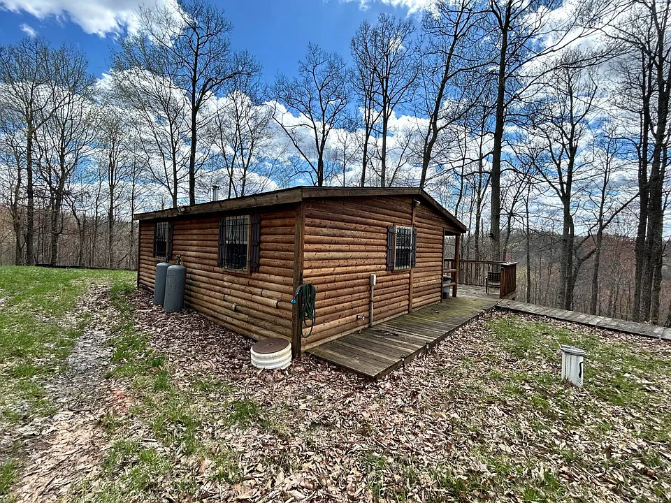Cabin with Panoramic Views on 32± Acres – $94,900