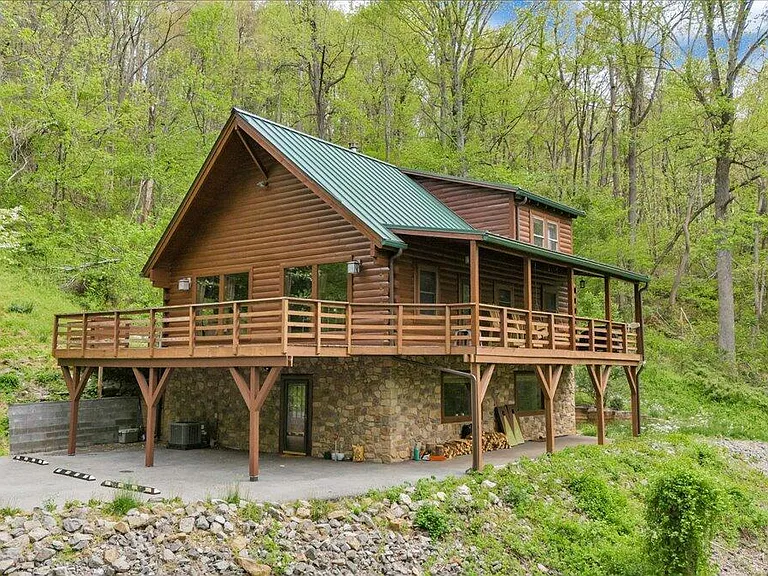 Genuine Mountain Retreat