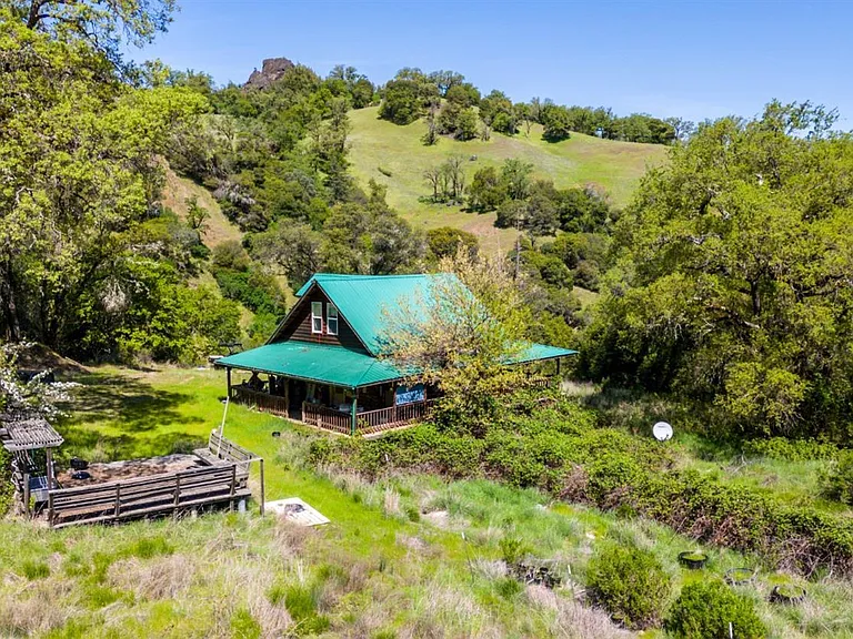 640-Acre Property