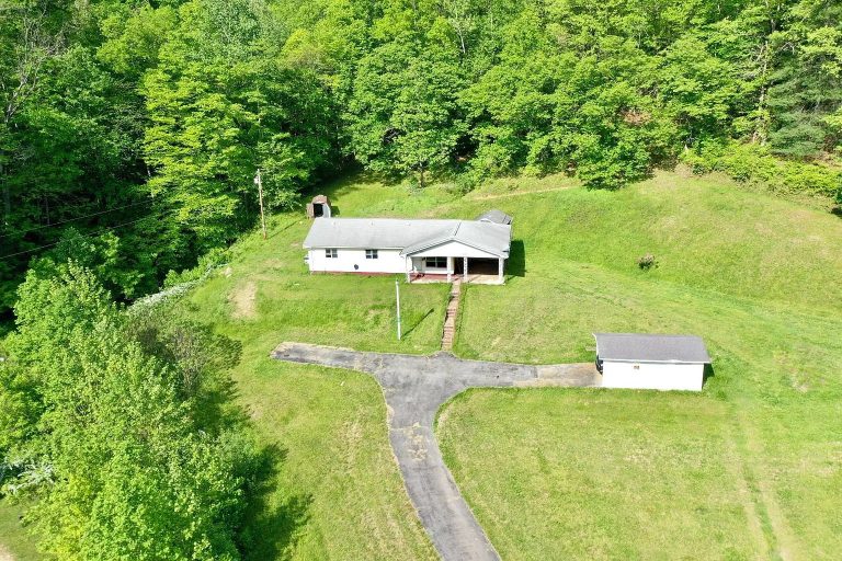 Private 27.4-Acre Property Near Elk River – Duck, WV