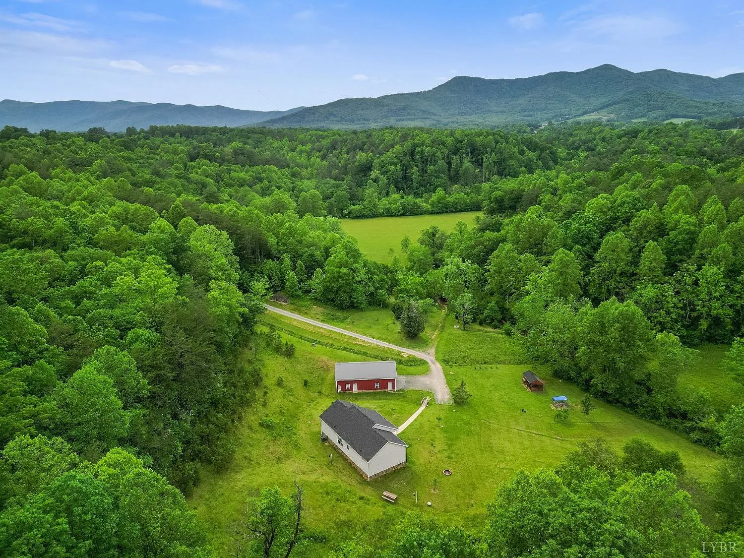 Modern 3-Bedroom Home on 50 Acres in Scenic Cana, Virginia