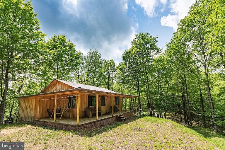 Rustic Off-Grid Retreat on 41.7 Acres in Summersville, West Virginia