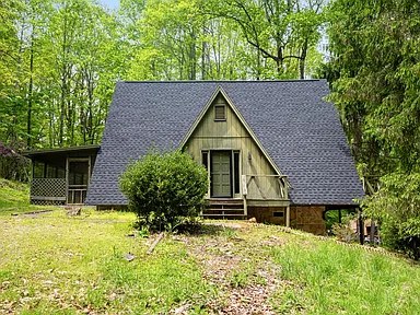Secluded A-Frame Cabin on 3 Acres in Wytheville, VA – $184,900