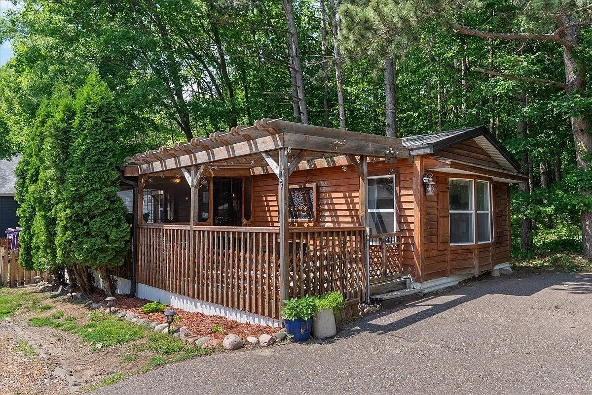 Cozy 2-Bedroom Home Near Lake Wapogasset in Amery, WI