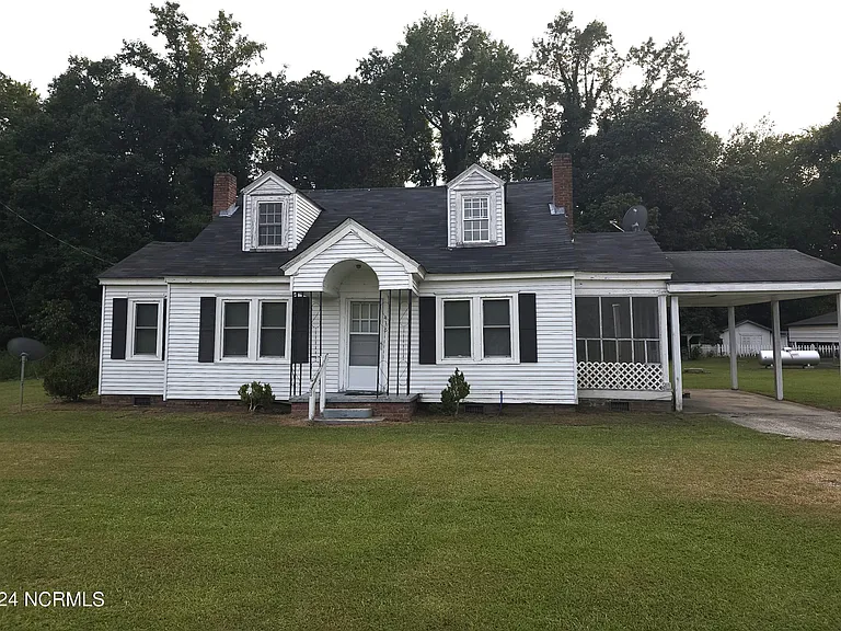 Charming Country Home on Spacious Lot