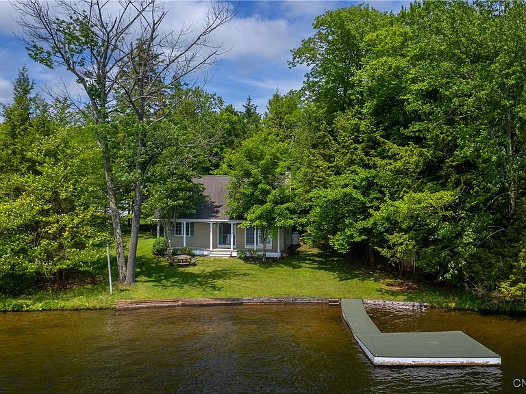 Lakeside Living at Its Best