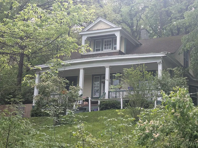 Charming 4-Bedroom Historic Home with Spacious Lot