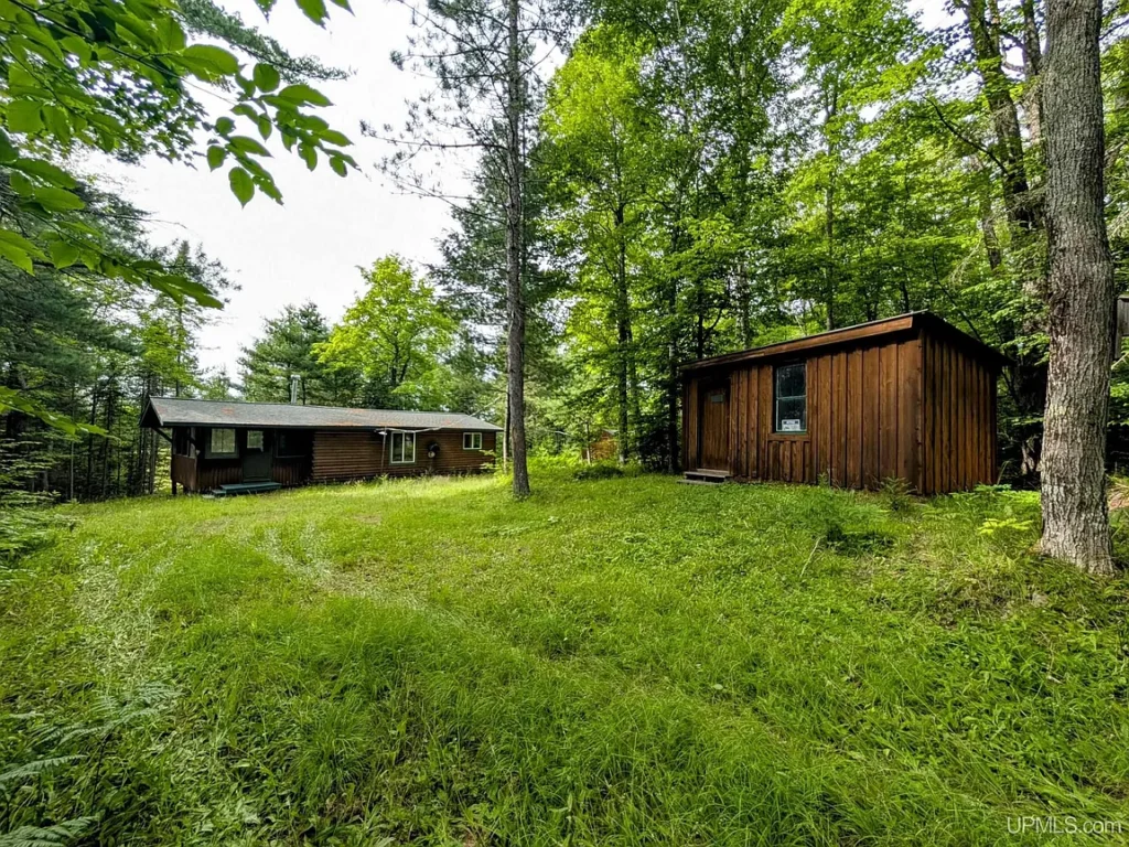 Off-Grid Log Cabin Retreat on 35 Acres in Michigan’s Northwoods