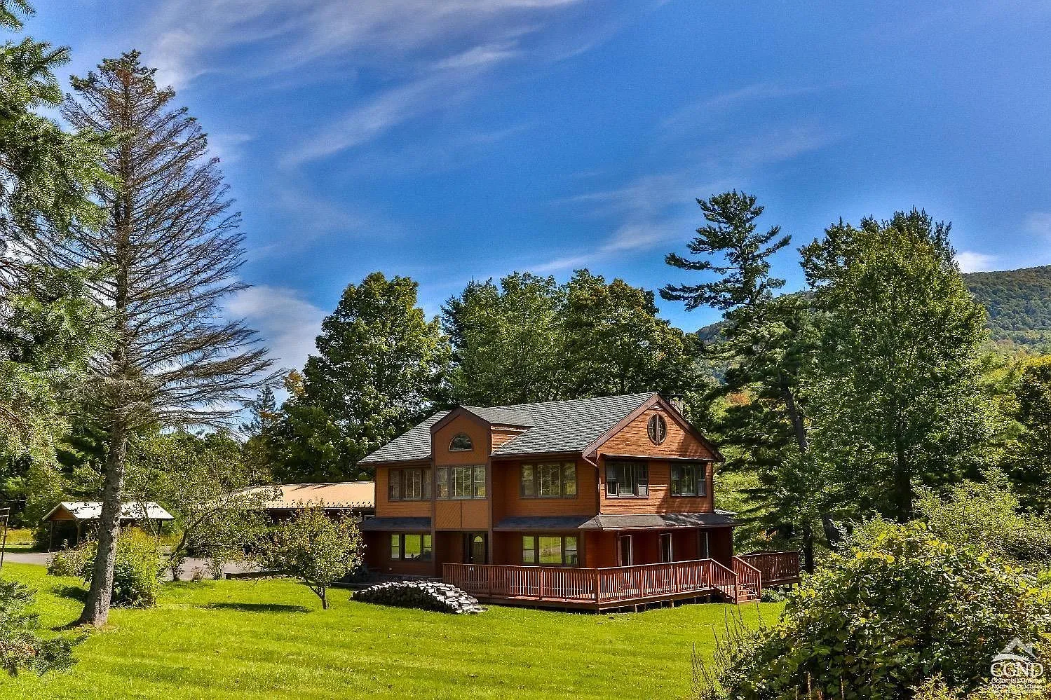 Stunning 8-Bedroom Colonial Retreat with Creek & Income Units Near Hunter Mountain