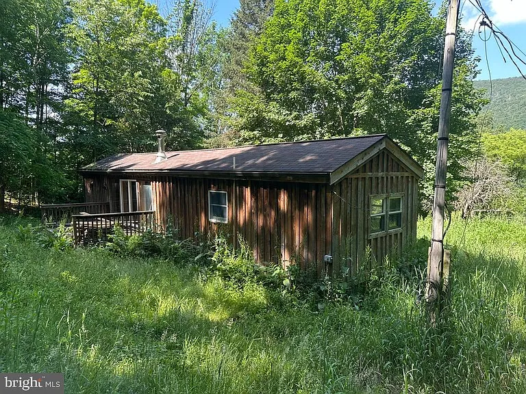 Peaceful Rustic Refuge