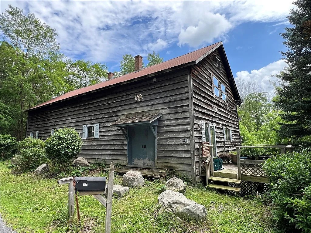 Classic Post-and-Beam Home
