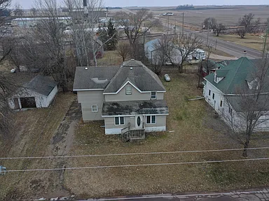 Fixer-Upper Opportunity in Quiet Bellingham Neighborhood