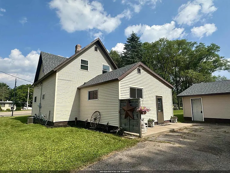 Spacious Historic 4-Bedroom Home on Large Corner