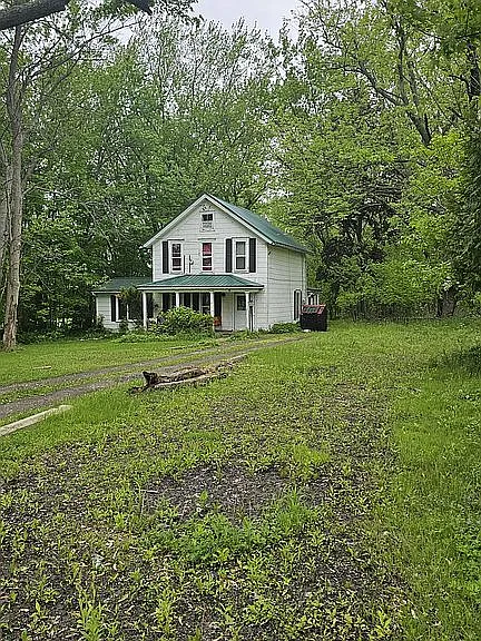 Prime Location Fixer-Upper with Large Yard