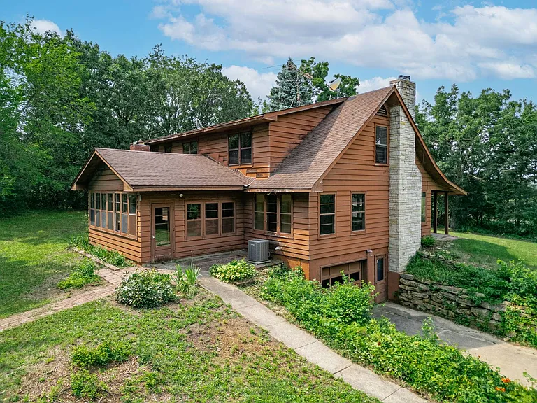Spacious Countryside Comfort – Your Ideal Home