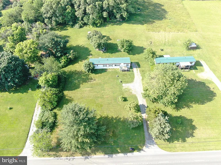 Charming 3-Bedroom Modular Home on 1.38 Acres