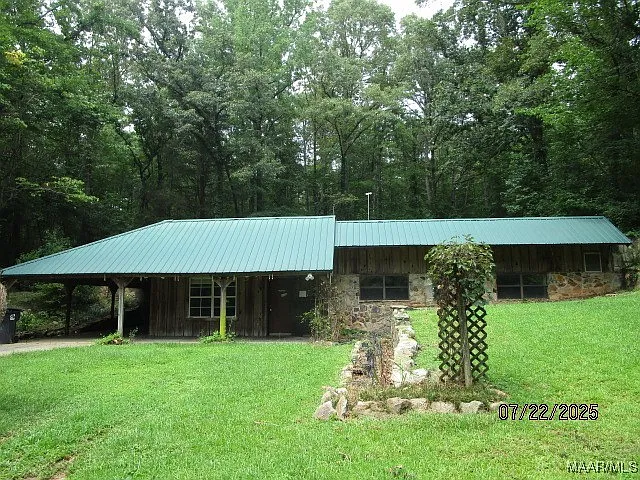 Charming 3-Bedroom Foreclosure Home on 2.35 Acres