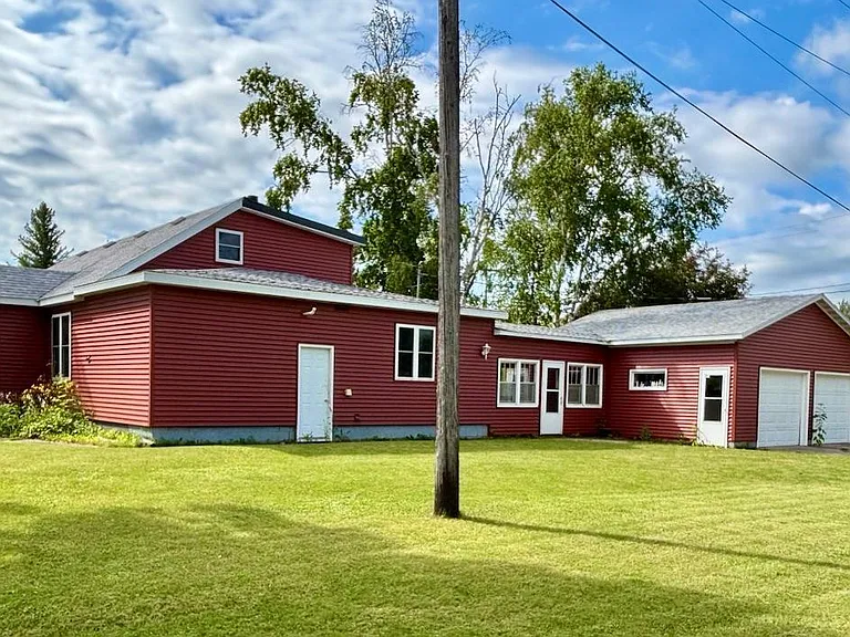 Charming and Bright Home in a Peaceful Karlstad Neighborhood