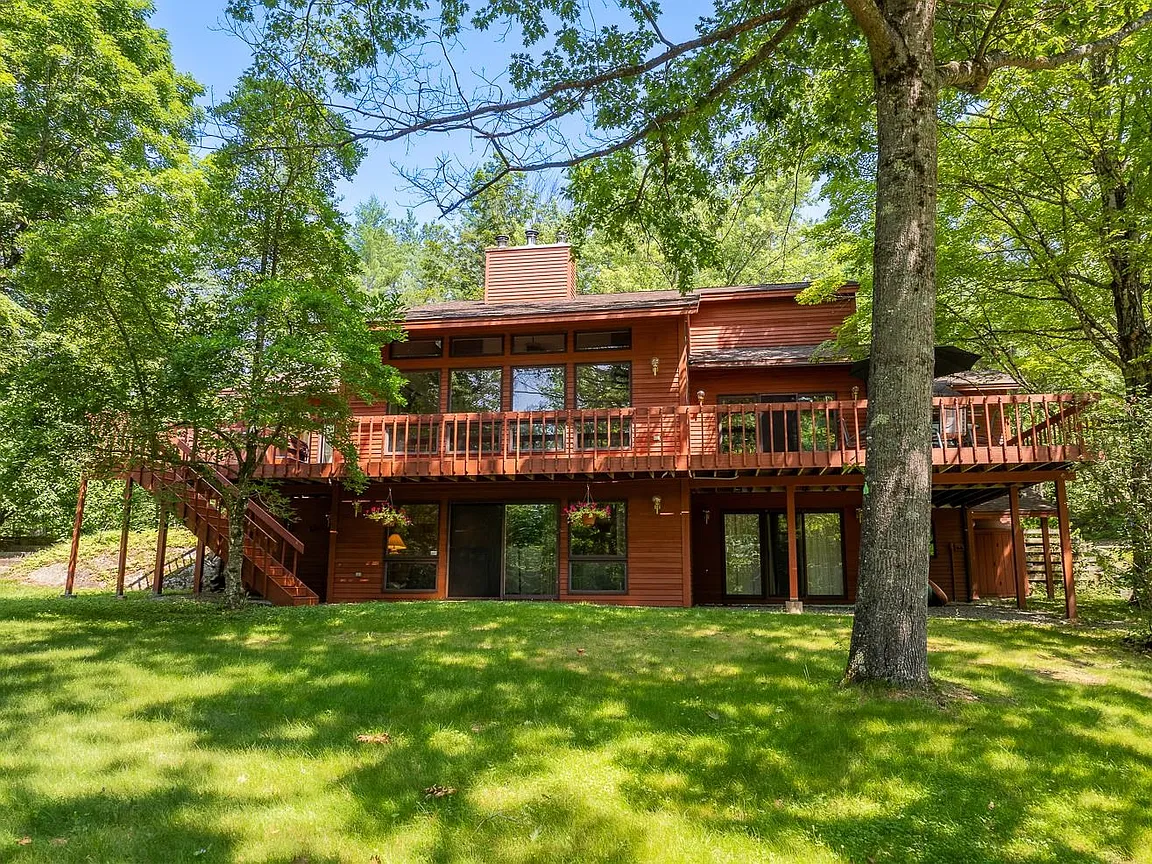 Private Mountain Getaway on 50 Acres – Close to Plymouth, NH
