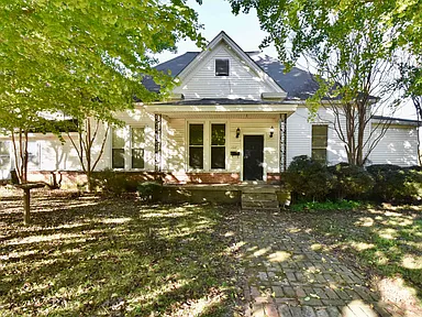 Spacious Historic Property Perfect for Multi-Generational Living