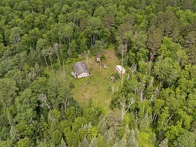 Cozy 2-Bed Cabin on Private 10-Acre Lot in Tower, MN