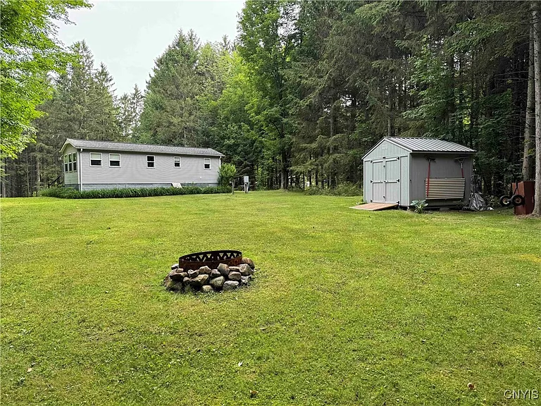 Private Cabin Retreat on 4.3 Acres with Pond – Gainesville, NY