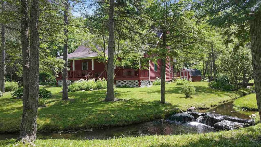 Charming Creekfront Cabin on Nearly 20 Acres – East Jordan, Michigan